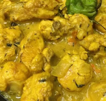 Curry chicken